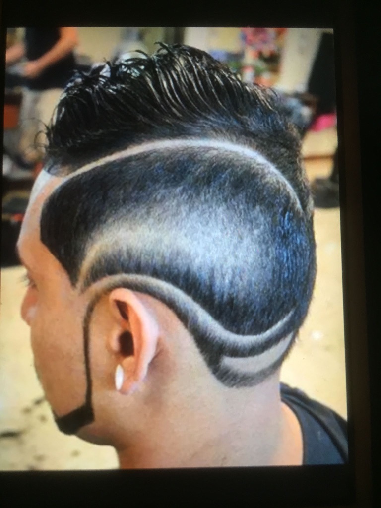 Salon Shave & Cut – arbete